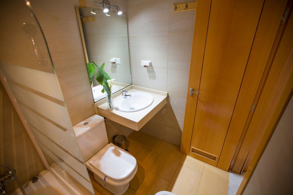 Ab Dominicum Apartamentos Malaga Room photo